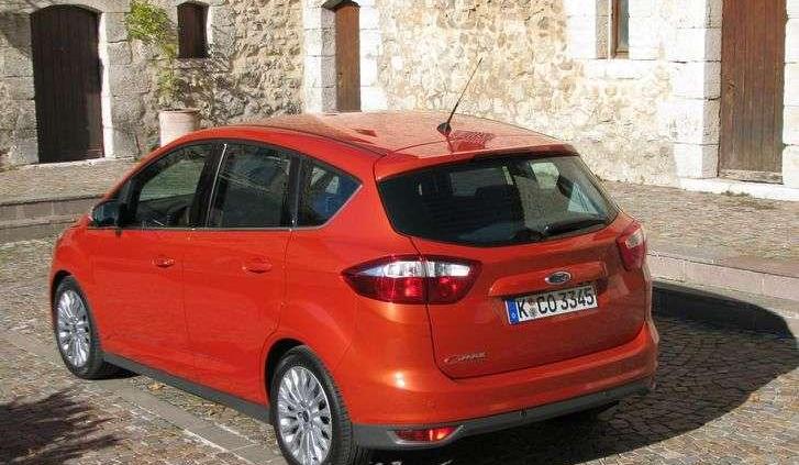 Dwa oblicza rodzinnego vana