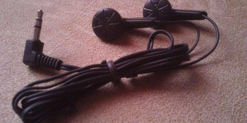 Przenośny odtwarzacz DVD marki Vordon - sposób na spokojną podróż?