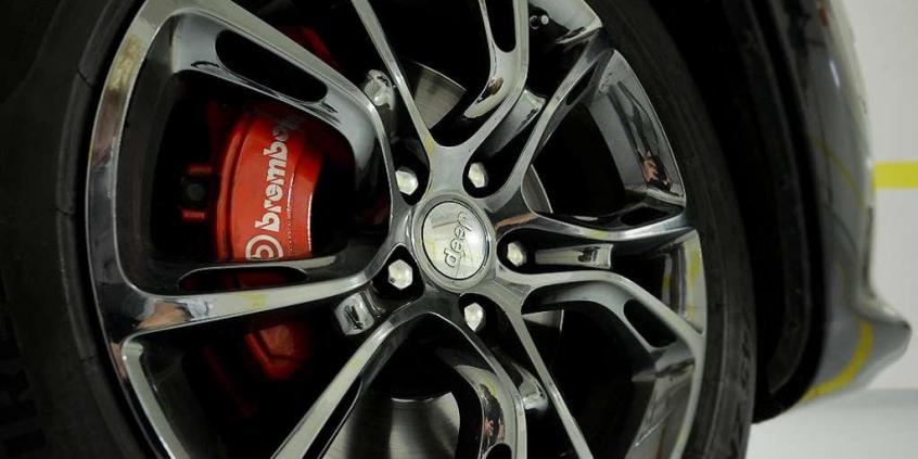 Jeep Grand Cherokee SRT8 - bezkompromisowy brutal