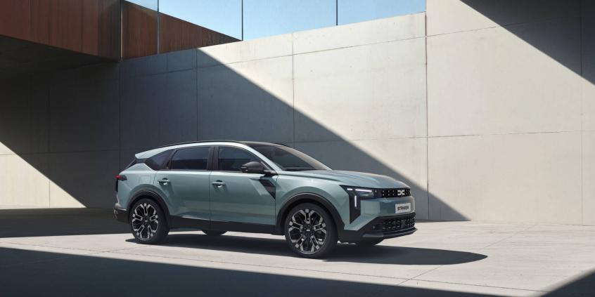 Dacia Striker to nowy gamechanger segmentu C. Hybrydowy crossover z napędem 4x4 namiesza na rynku
