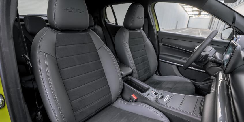 Fiat 600 Sport z fabryki w Tychach wjeżdża do salonów. Znamy polskie ceny