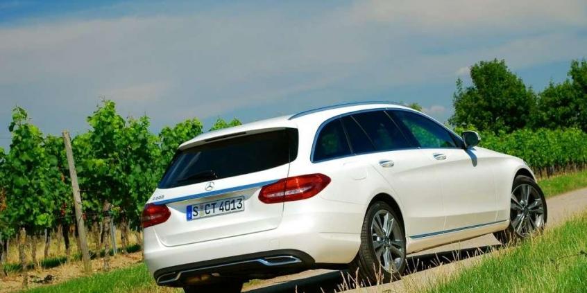 Mercedes Klasa C Kombi - luksus, gwiazda i duży bagażnik