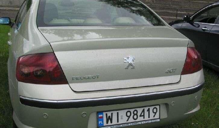 Więcej niż  styl - jako pierwsi w Polsce prezentujemy raport z jazd Peugeotem 407 w najbogatszej wersji wyposażenia