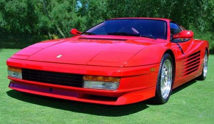 Czerwona gorączka - Ferrari Testarossa