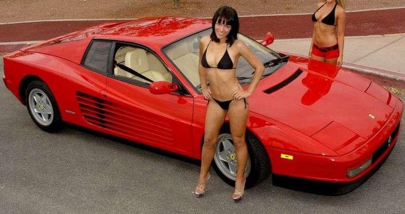 Czerwona gorączka - Ferrari Testarossa