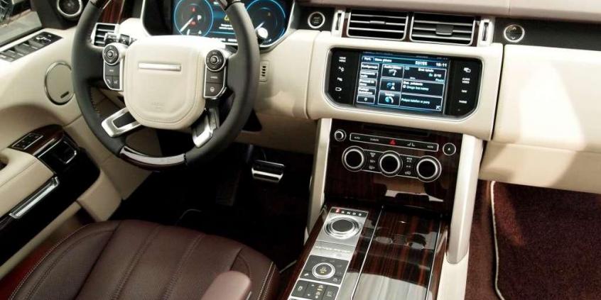 Więcej stylu, więcej luksusu - Land Rover Range Rover IV