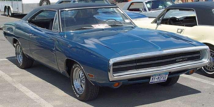 Muskularny jak diabli - Dodge Charger