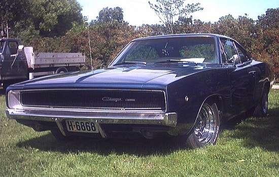 Muskularny jak diabli - Dodge Charger