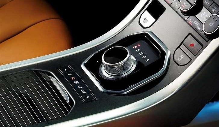 Przełomowy Range Rover