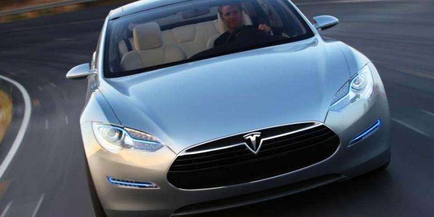 Tesla Model S - czy elektryczna limuzyna odniesie sukces?