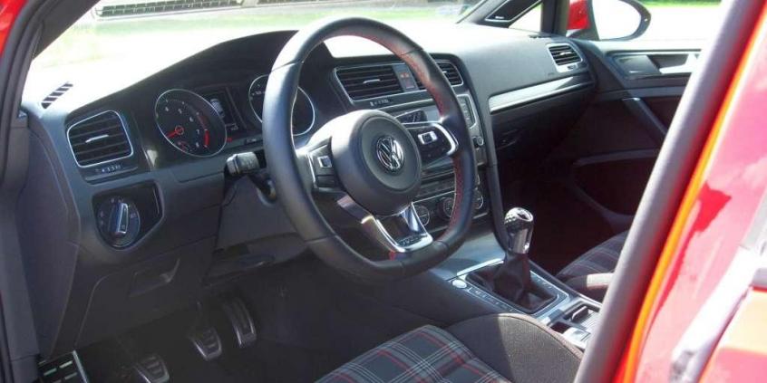 Volkswagen Golf GTI Performance - dla zuchwałych