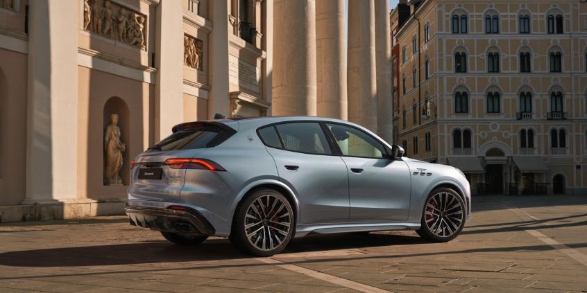 Maserati pokazało nową gamę. V6 w SUV-ie i elektryczny kabriolet o mocy 751 KM