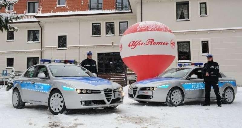 Alfa Romeo 159 w &amp;quot;mundurze&amp;quot; Policji