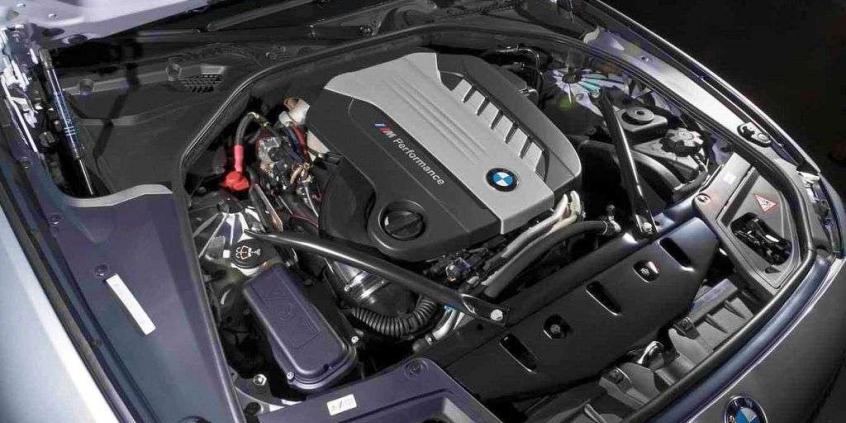 M550d - BMW idzie własną drogą