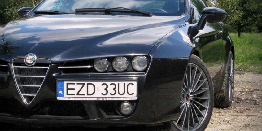 Alfa Romeo Brera - pasja na pokaz?