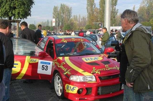 Asy dawnych tras rajdowych na starcie 40 Rajdu Żubrów