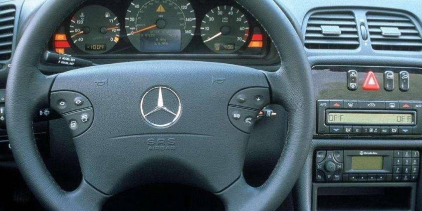 Mercedes CLK - &amp;quot;w życiu ważne są tylko chwile&amp;quot;