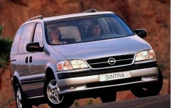 Opel Sintra - rodzinny, ale...