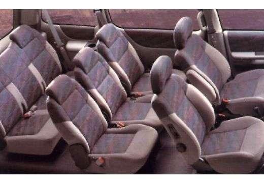 Opel Sintra - rodzinny, ale...