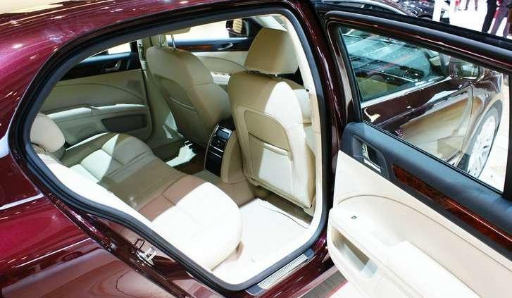 Skoda Superb debiutuje w Genewie