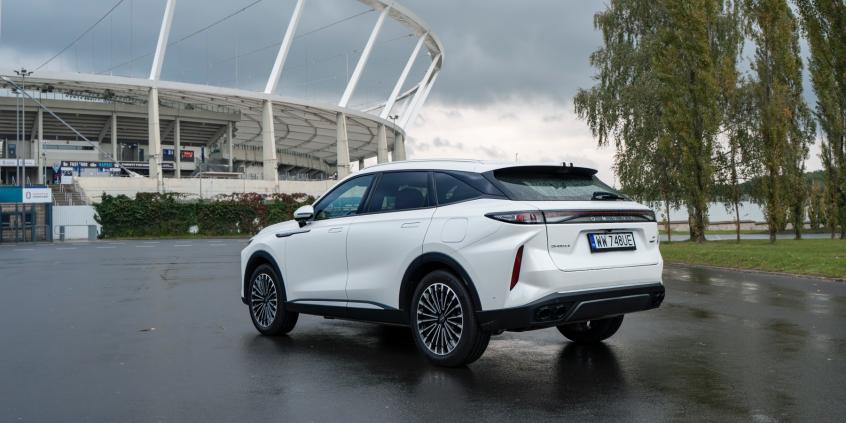 Omoda 9 Super Hybrid to absolutny hit. Nawet, jeśli nie jest idealna