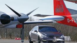 Mercedes S500 Inden Design - przód - reflektory wyłączone