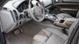 Porsche Cayenne FAB Design - pełny panel przedni
