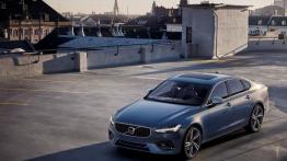 Volvo S90 i V90 w pakiecie R-Design