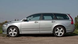 Baby kombi - Volvo V50 R-Design
