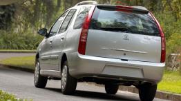 TATA Indigo - widok z tyłu