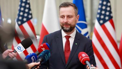 Kiedy spadną ceny paliw? Kosiniak-Kamysz: Rynek powinien się uspokoić w ciągu tygodni