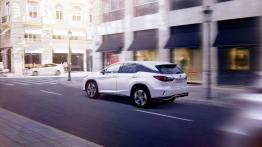 Lexus RX dla siedmiorga