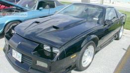 Chevrolet Camaro - poskromić Mustanga...