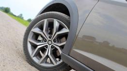 SEAT Leon X-Perience - na każdą drogę