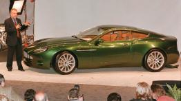 Aston Martin V8 Vantage - lewy bok