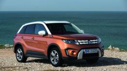 Suzuki Vitara 2015 Rugged - prawy bok