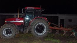 Zaorał kawałek drogi