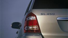 Mercedes Klasa GL - lewy tylny reflektor - wyłączony