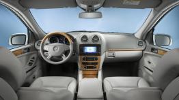 Mercedes Klasa GL - pełny panel przedni