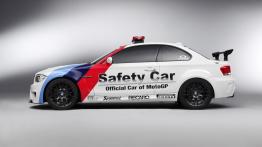 BMW seria 1 M Coupe - samochód bezpieczeństwa MotoGP - lewy bok