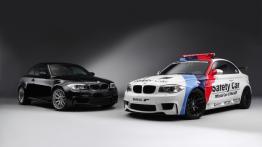 BMW seria 1 M Coupe - samochód bezpieczeństwa MotoGP - przód - reflektory wyłączone