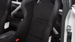 BMW seria 1 M Coupe - samochód bezpieczeństwa MotoGP - fotel kierowcy, widok z przodu