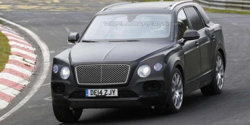 Crossover Bentleya przyłapany na torze Nurburgring