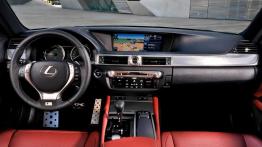 Rewolucja w ewolucji - Lexus GS