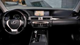 Rewolucja w ewolucji - Lexus GS