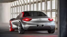Oto współczesny Opel GT