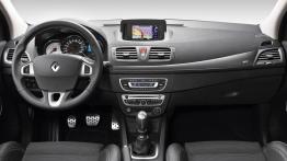 Renault Megane Coupe GT - pełny panel przedni