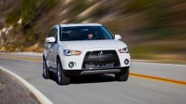 Mitsubishi Outlander GT - widok z przodu