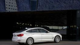 BMW serii 3 GT - prawy bok