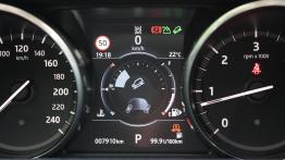 Land Rover Discovery – terenówka w smokingu